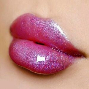 Juicy Couture Metallic Lip Lacquer